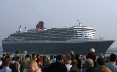 Queen Mary 2 Queen Mary 2
