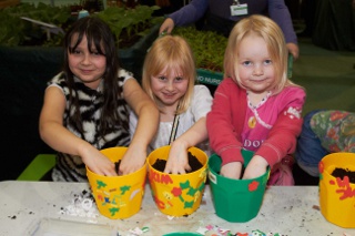 Kids at the Edible Garden Show Kids at the Edible Garden Show