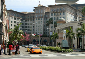 Rodeo Drive Rodeo Drive in Beverly Hills, Los Angeles